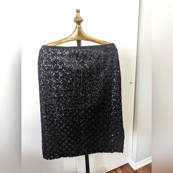 Ann Taylor Dresses & Skirts - NWT - Ann Taylor skirt